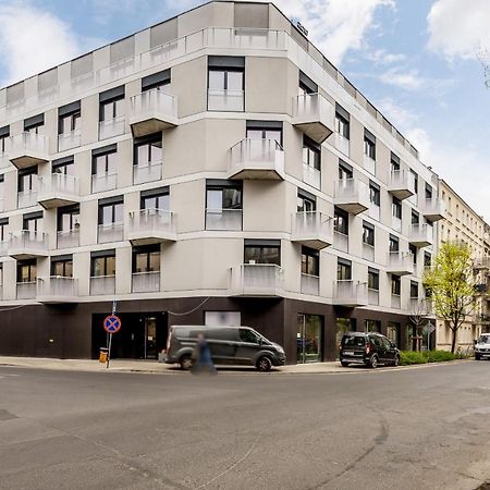 Apartments Poznan Fabryczna By Renters Poznań Exterior foto