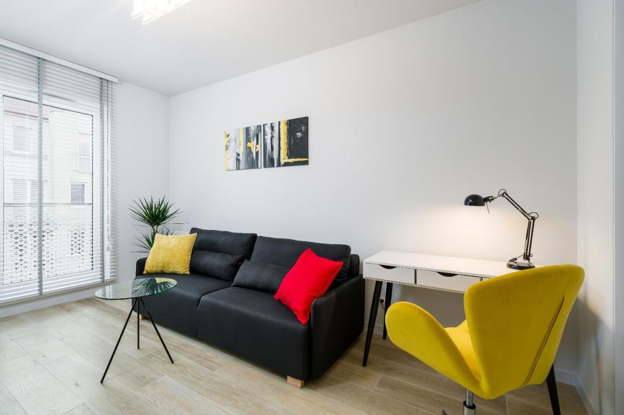 Apartments Poznan Fabryczna By Renters Poznań Exterior foto